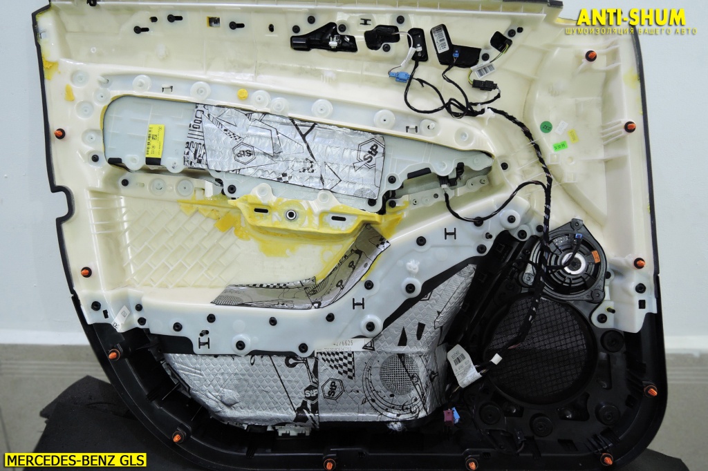 M-B_GLS_16.jpg
